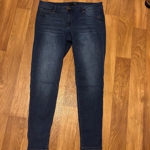 1822 DENIM jeans